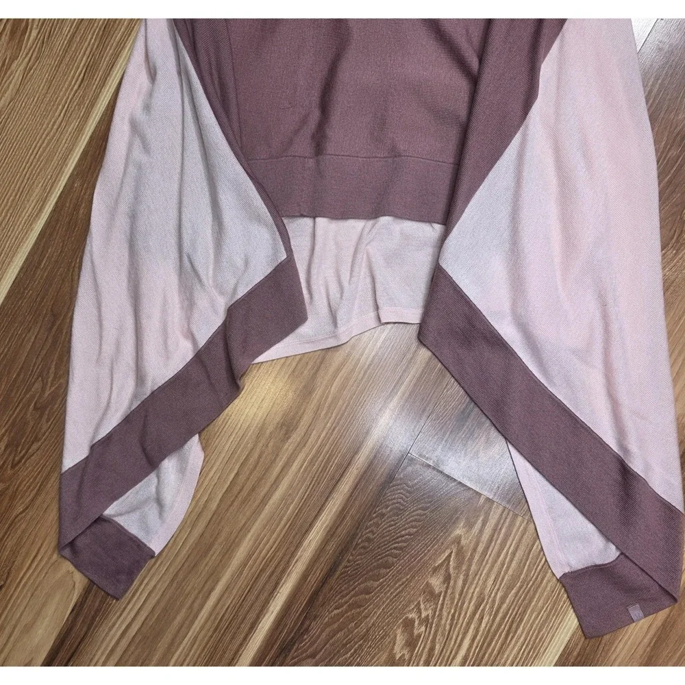 Lululemon‎ Athletica Sweater Cape Womens One Size Pink Viscose Blend V Neck Knit